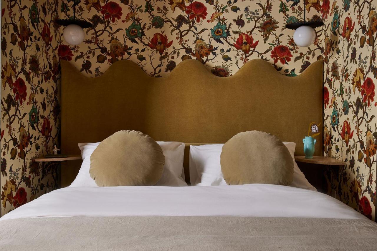 Hotel Julie Stratford Bagian luar foto